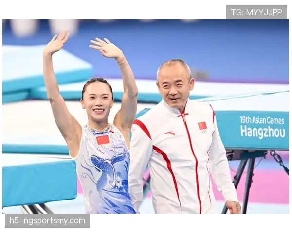 朱雪莹训练完顺手拎走个冠军，回家路上还在纠结奶茶喝全糖还是半糖