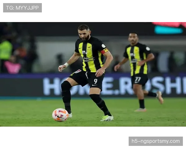 莱万与本泽马：终结集中度分化，体系依赖性偏移