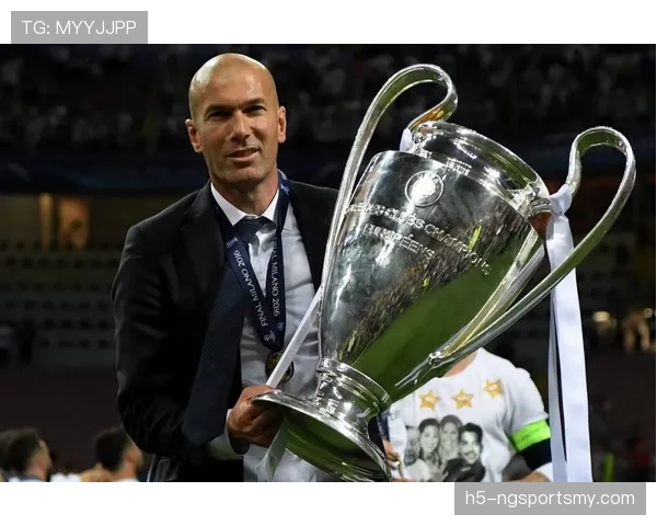 维尼修斯与亨利：边锋影响力与历史地位差距解析