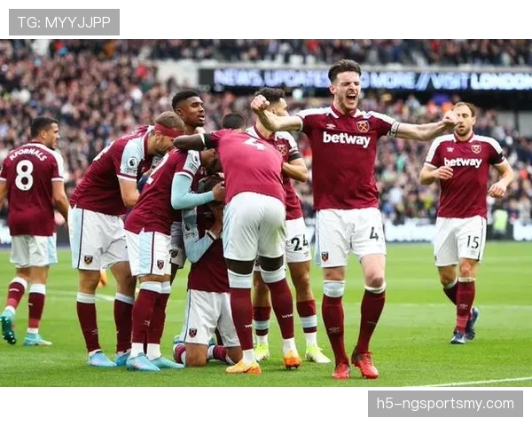 塞维利亚复兴豪强之路面临考验，球队本赛季表现波动影响竞争格局